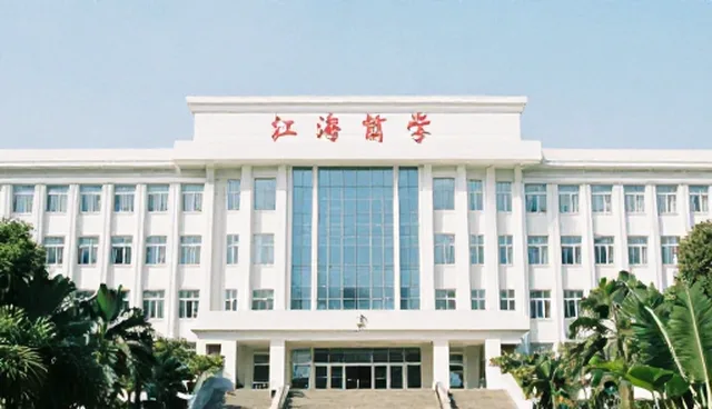 网站定制哪家好，展示业务如何通过资讯整合实现高效优化